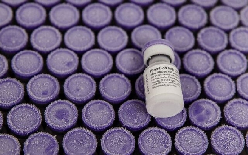 EMA anunță două noi efecte adverse pentru vaccinul anti-COVID-19 produs de Pfizer/BioNTech