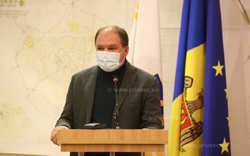 Primarul Ion Ceban „se sufocă”. Edilul acuză Ministerul Sănătății că gestionează prost criza de sănătate publică