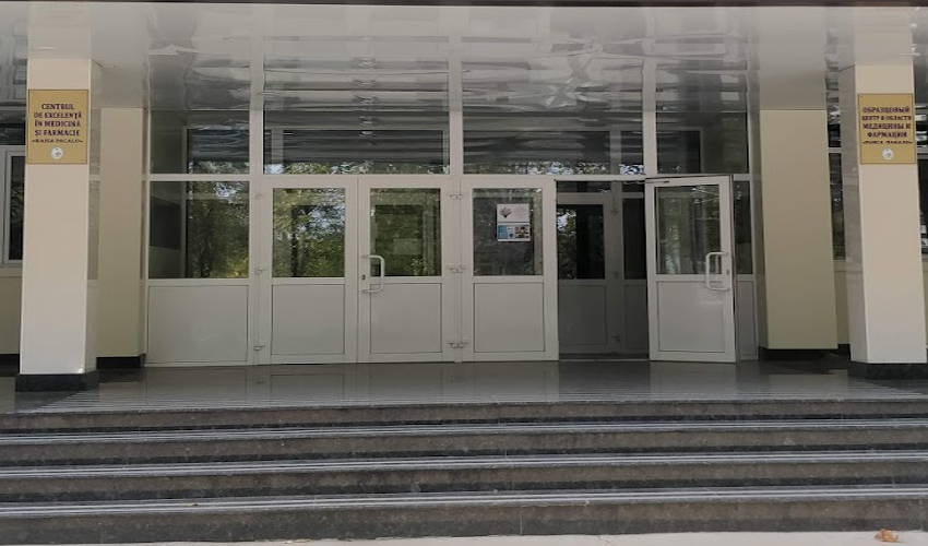 AUDIO// Percheziții la Colegiul de Medicină din Chișinău. Directorul instituției și trei angajați sunt suspectați de diverse fraude, inclusiv luare de mită și delapidări din fondurile instituției