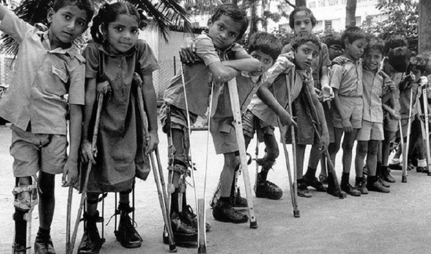 Risc de poliomielită în România. În R. Moldova, riscul crește în fiecare zi din cauza părinților care nu-și vaccinează copiii 