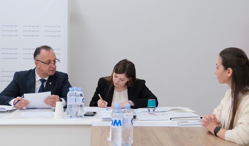 Tinerii medici au fost repartizați în instituții medicale din țară