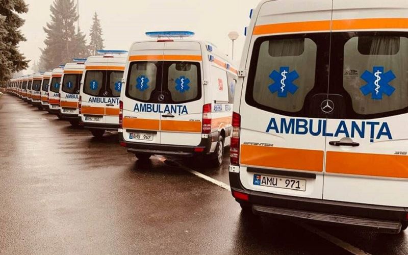 Serviciul de Urgență s-a îmbogățit cu 36 de ambulanțe noi, aduse din Germania. „Mulțumim Guvernului și tuturor celor implicați”, au declarat medicii