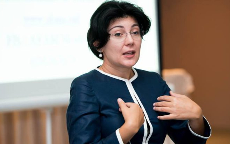 Ministerul Sănătății face deschis lobby în favoarea unui producător de țigări, argumentând că dispozitivele ar fi mai puțin periculoase pentru sănătate