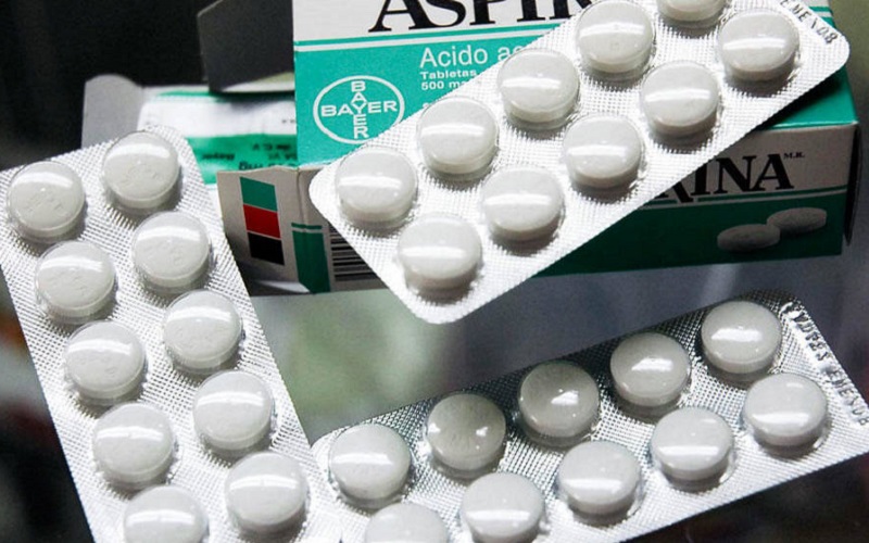 Aspirina administrată pentru prevenirea infarctului miocardic nu mai este recomandată pentru adulții vârstnici, potrivit noilor protocoale clinice