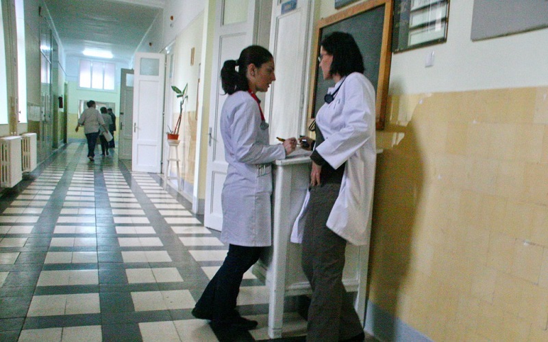 Absolvenții facultății de medicină din stânga Nistrului trebuie să-și echivaleze studiile la Ministerul Educației, Culturii și Cercetării de la Chișinău