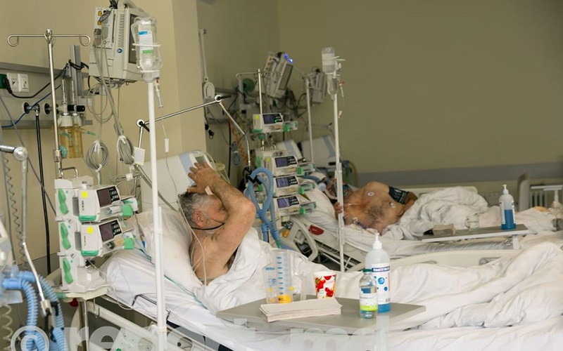 Starea de urgență în sănătate publică s-ar putea prelungi cu încă o lună. Spitalele devin neîncăpătoare, spune premierul Chicu 