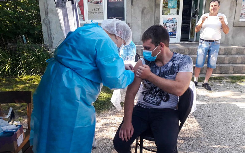 A fost administrată doza cu numărul 1.000.000. Republica Moldova înaintează prea încet în campania de vaccinare anti-Covid
