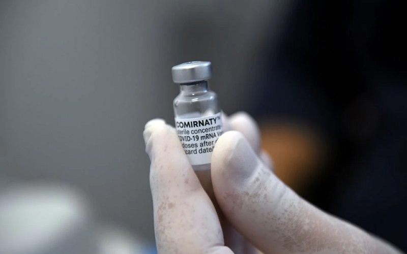 BioNTech a început să lucreze la un nou vaccin, contra variantei Omicron