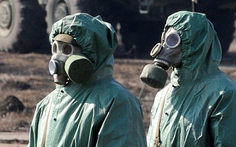  În războiul din Ucraina ar putea fi folosite arme chimice sau biologice? Explicăm ce sunt aceste arme de distrugere în masă, folosite în trecut în războaie, deși sunt interzise