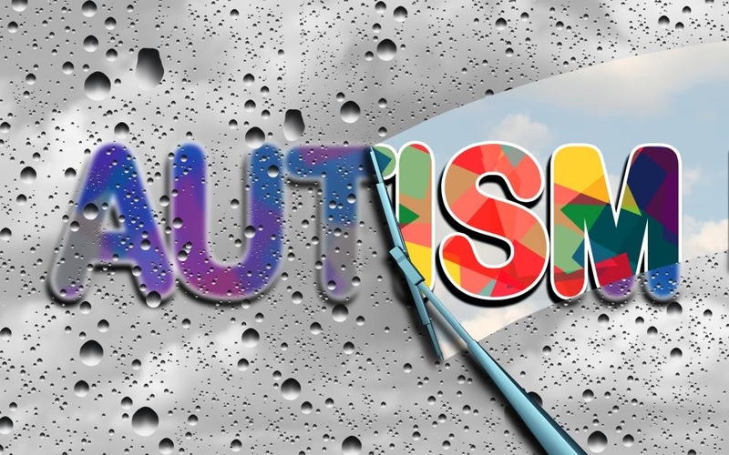 Ministerul Sănătății vrea să deschidă centre de asistență pentru persoanele autiste, dar în limita mijloacelor financiare 
