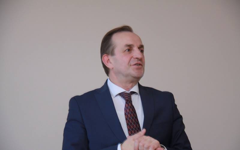 Mihail Ciocanu: „Reforma spitalelor se va produce, vrem ori nu vrem. Noi deja chemăm serviciul AviaSan în raion pentru intervenții chirurgicale de apendicită la copii”